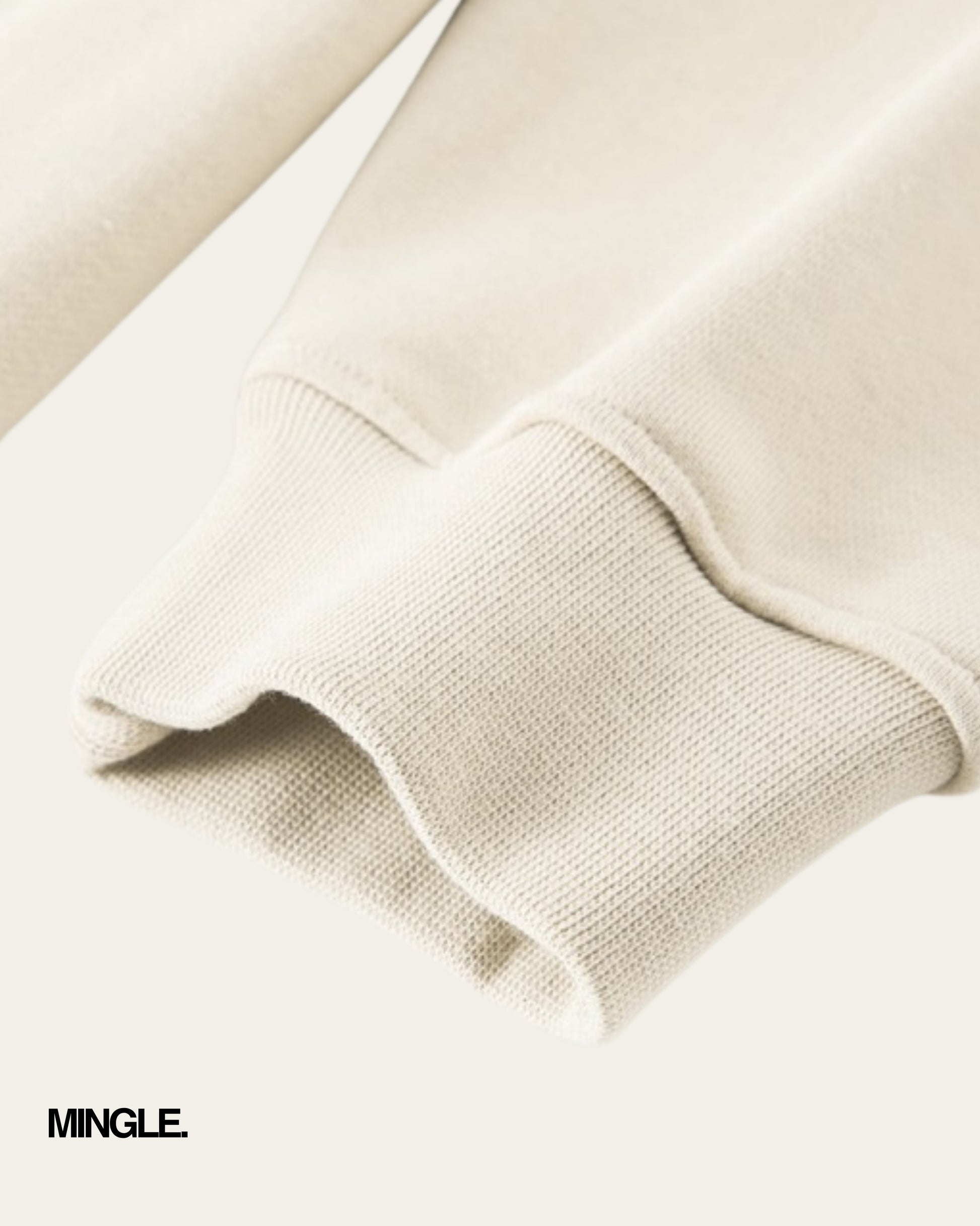 ESSENTIAL OVERSIZED HOODIE (I)