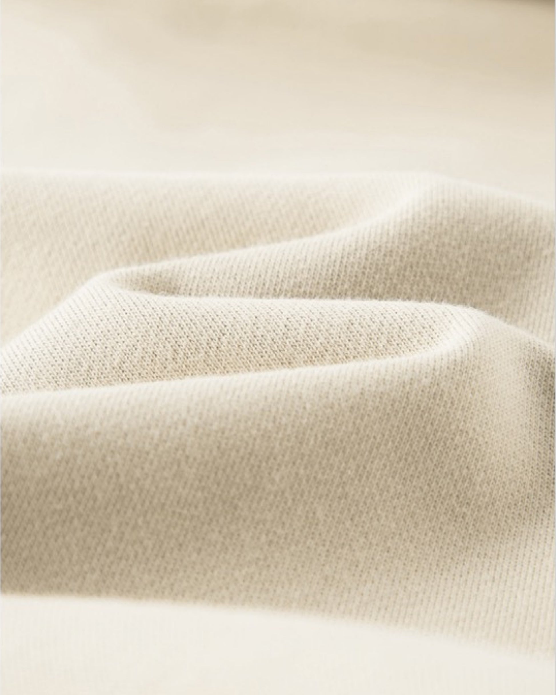ESSENTIAL OVERSIZED HOODIE (I)