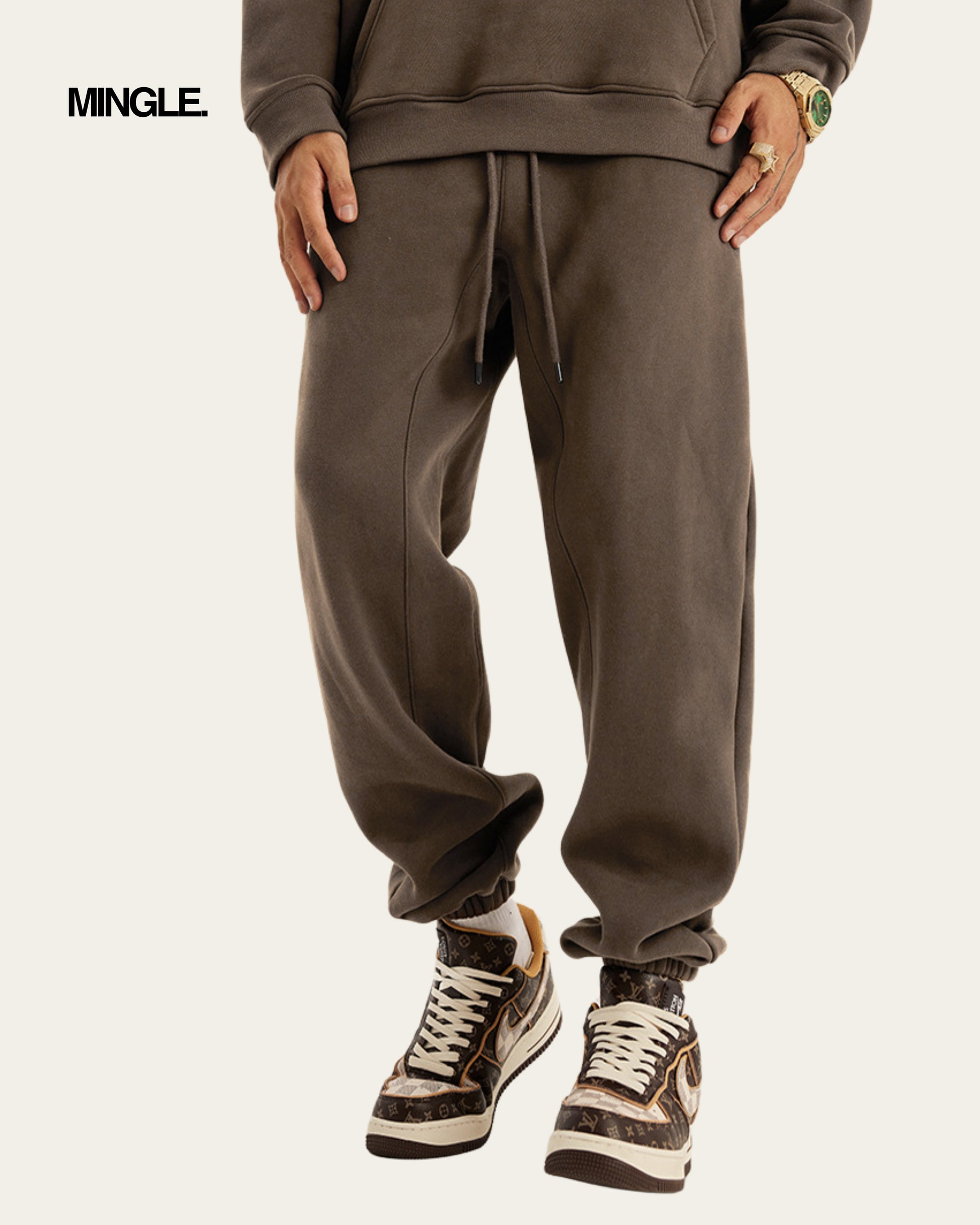 JOGGERS